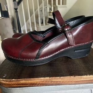 Dansko, Mary Jane clogs